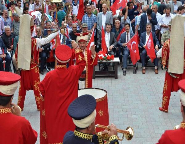 Yurdun her köşesinde olduğu gibi Gümüşhane’de ve Gümüşhane’nin ilçelerinde de