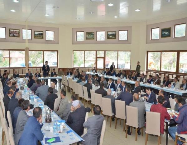 Gümüşhane Valisi Okay Memiş ve Gümüşhane Milletvekili Hacı Osman Akgül,