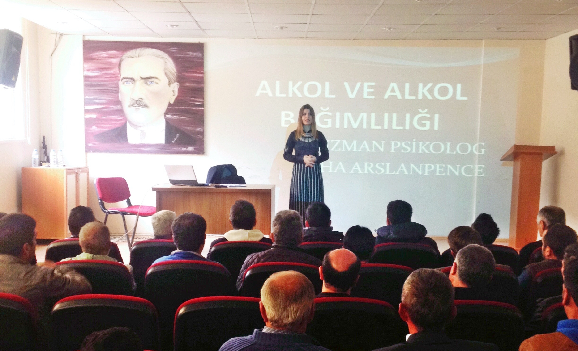 Gümüşhane Denetimli Serbestlik Müdürlüğü; eğitim-iyileştirme faaliyetleri kapsamında yükümlülere  “BAĞIMLILIK VE