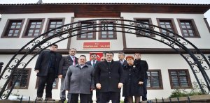 Gümüşhane Valiliği, Eski Vilayet Merkezi Süleymaniye’de çalışma Ofisi Açtı. Bu