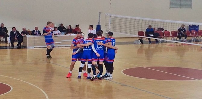 Türkiye Erkekler Voleybol 1.Ligi B Grubunda mücadele eden temsilcimiz Gümüşhane