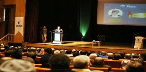 Mehmet Kırkıncı Hocaefendi, Esenler’de anıldı. Yrd. Doç. Dr. Mehmet Göktaş,