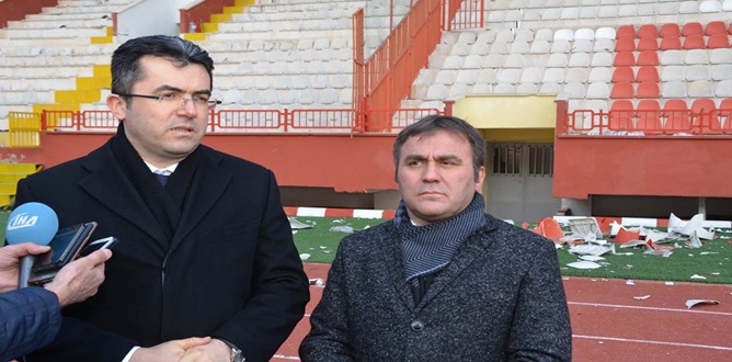 Gümüşhane Valisi Okay Memiş, 14 Şubat 2017 Salı günü beraberinde