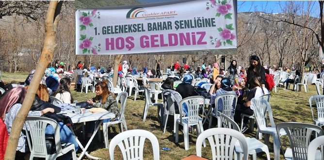Gümüşhane’nin sevilen simalarından “Bizim Market” iş yerinin sahibi Mesut Çiçek