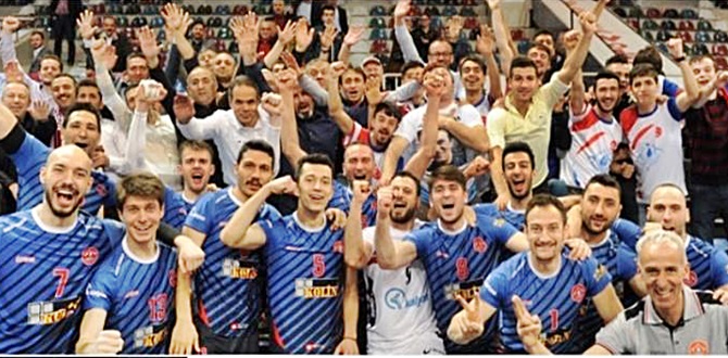 Türkiye Erkekler Voleybol 1.Ligi B Grubunda mücadele eden temsilcimiz TKD