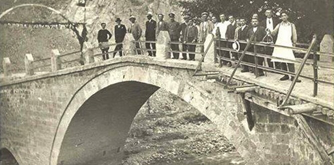 Gümüşhane’de restorasyon süreci uzun zamandır devam eden Gümüşhane karakol köprüsünün