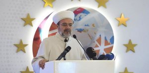 * Diyanet İşleri Teşkilatını FETÖ’yle ilişkilendirmek gibi bir fitne, ancak yine o terör