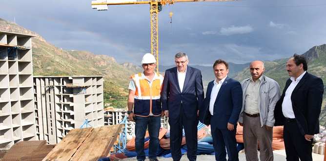 AK Parti Gümüşhane Milletvekili Cihan Pektaş ve Belediye Başkanı Ercan