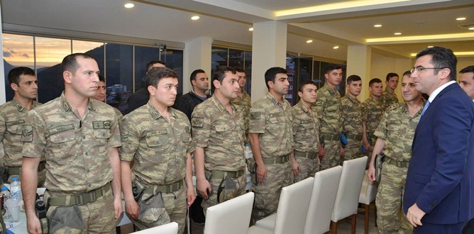 Gümüşhane Valisi Okay Memiş, 15 Haziran 2017 Perşembe akşamı iftarını