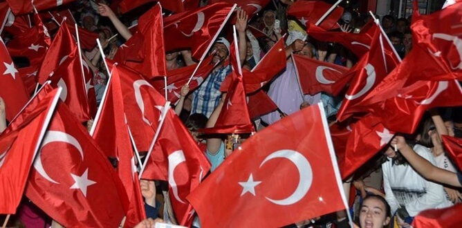 HASAN PİR’İN KÖŞE YAZISI 15 Temmuz 2016… Kanlı FETÖ darbe