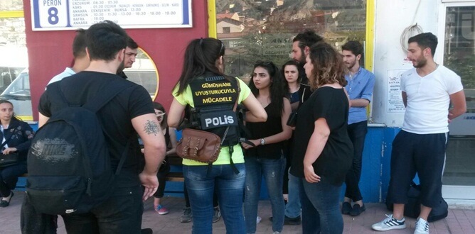 Gümüşhane İl Emniyet Müdürlüğü Narkotik Suçlarla Mücadele Şube Müdürlüğü görevlileri