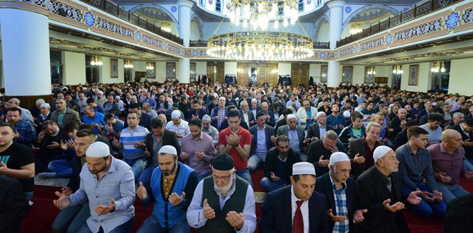 *01 Eylül 2017 Cuma günü kılınacak olan Kurban Bayramı namazı