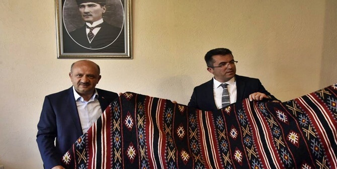 Gümüşhaneli Hemşerimiz Başbakan Yardımcısı Fikri Işık, ailesiyle birlikte tatilini geçirmek