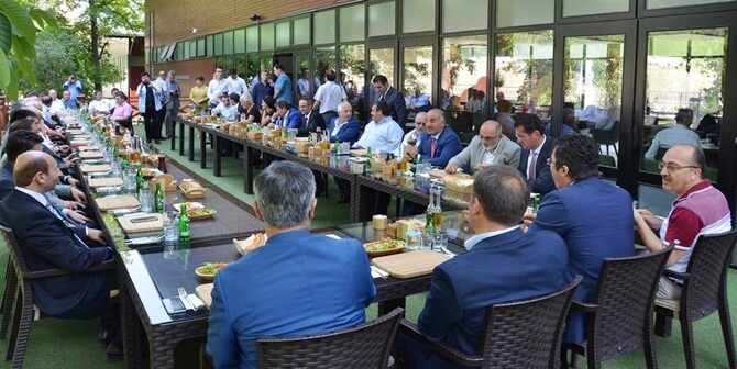  *Tanıtımı en iyi yapan insanın karakteridir, Gümüşhane insanının karakteridir. Şunu