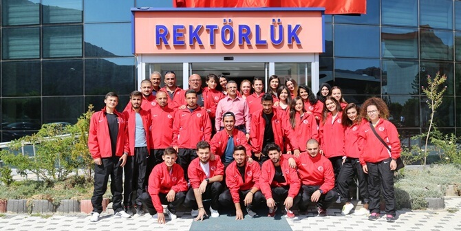 *Gümüşhane Üniversitesi Halkoyunları Ekibi, Bulgaristan’ın Burgaz şehrinde düzenlenecek olan Uluslararası