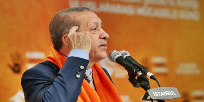 Cumhurbaşkanı Recep Tayyip Erdoğan eşi Emine Erdoğan ile birlikte, 26