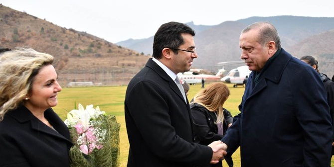 Gümüşhane Valisi Okay Memiş, partisinin 6.olağan il kongresi için 19