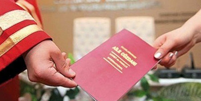 NİŞANLILARIN RAHAT GÖRÜŞEBİLMEK İÇİN NİKÂH KIYMALARI UYGUN MUDUR? MURAT UÇAR’IN