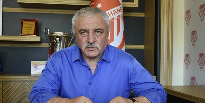 Gümüşhanespor Kulüp Başkanı Kaya Büyükbayraktar Altay müsabakası öncesinde taraftar gruplarına