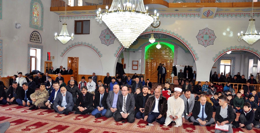 İmam Hatip Liseleri Genç Hatipler Minberde Hutbe okuma yarışması düzenlendi.