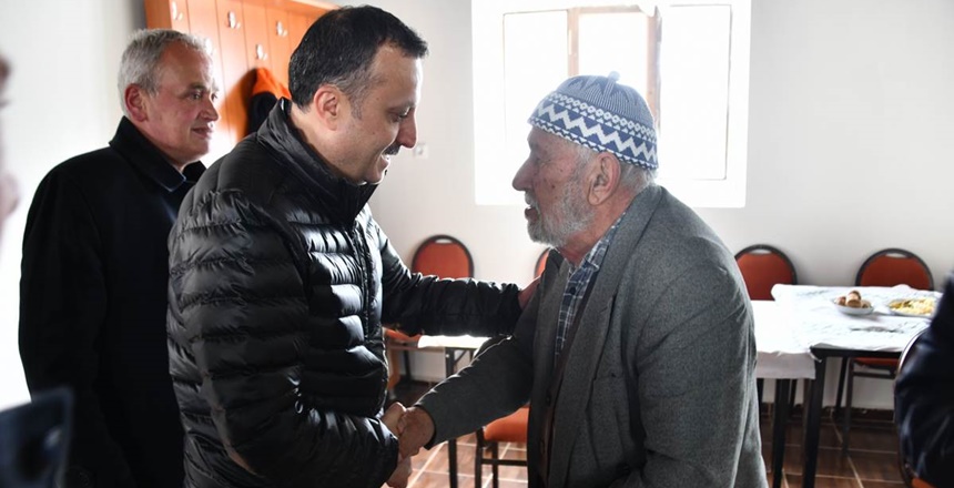 Gümüşhane Valisi Kamuran Taşbilek &nbsp;Olucak köyü sınırları içerisinde yer alan