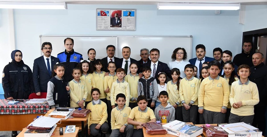 Gümüşhane’de eğitim öğretim yılının ilk döneminin bitmesi nedeniyle 220 okul