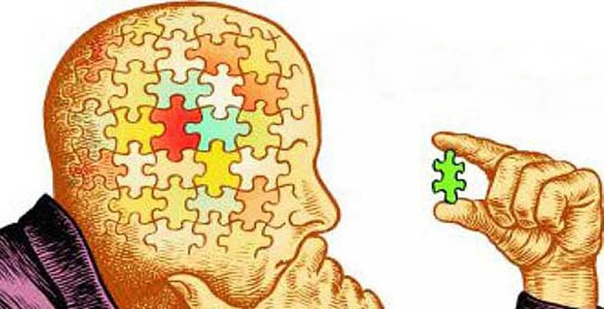 Selami Öktem Yazdı “Her gün işe gidiyorsun. Akşamları erken uyuyorsun.