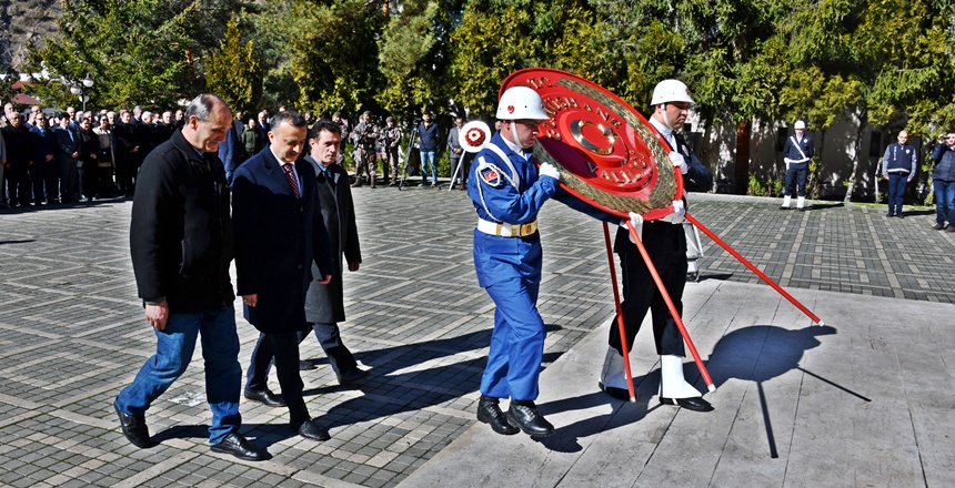 “Çanakkale Zaferi’nin 104. yıldönümü ve Şehitleri Anma Günü” nedeniyle Gümüşhane’de