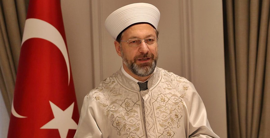 Regaib Gecesi dolayısıyla bir mesaj yayınlayan Diyanet İşleri Başkanı Prof.