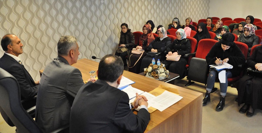 Gümüşhane’de “Tarımda Kadın Girişimciliğinin Güçlendirilmesi” programı kapsamında 75 kadın çiftçiye