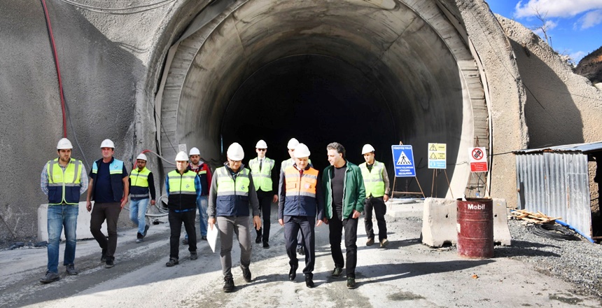 Gümüşhane Valisi Kamuran Taşbilek, 30 Nisan 2019 Salı günü Yeni