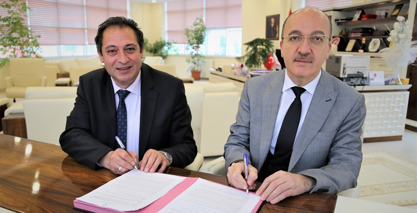 Gümüşhane Üniversitesi ile Gümüşhane İl Sağlık Müdürlüğü arasında imzalanan anlaşma