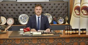 Gümüşhane Belediye Başkanı Ercan Çimen, Kadir Gecesi dolayısıyla mesaj yayımladı.