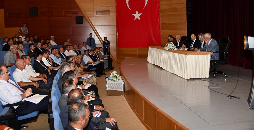 Vali Taşbilek: “Bizim insanımız her şeyin en güzeline layık. Bütün