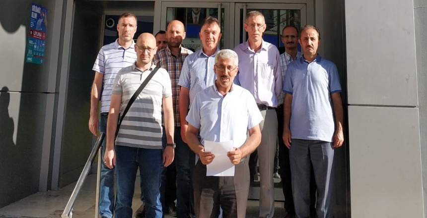 Memur-Sen’e bağlı Bayındır Memur-Sen Gümüşhane İl temsilcisi Aydın Kaya; 5