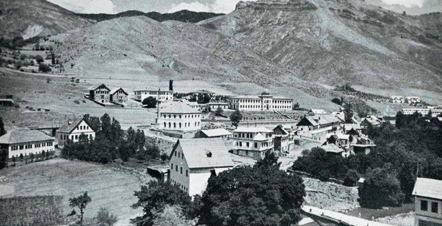 S. Vedat Karaarslan – Arkeolog- Y. Mühendis Rusya’ nın Sivastopol