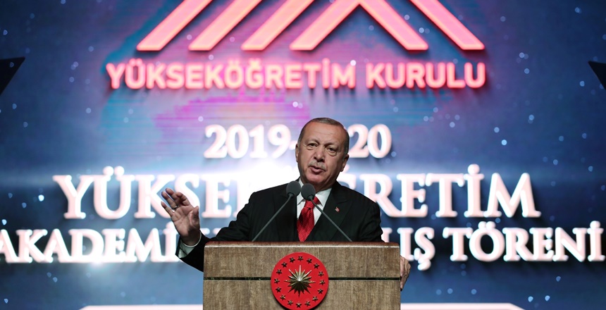 “Her yerde olduğu gibi üniversitede de iyi bir yönetici, 4