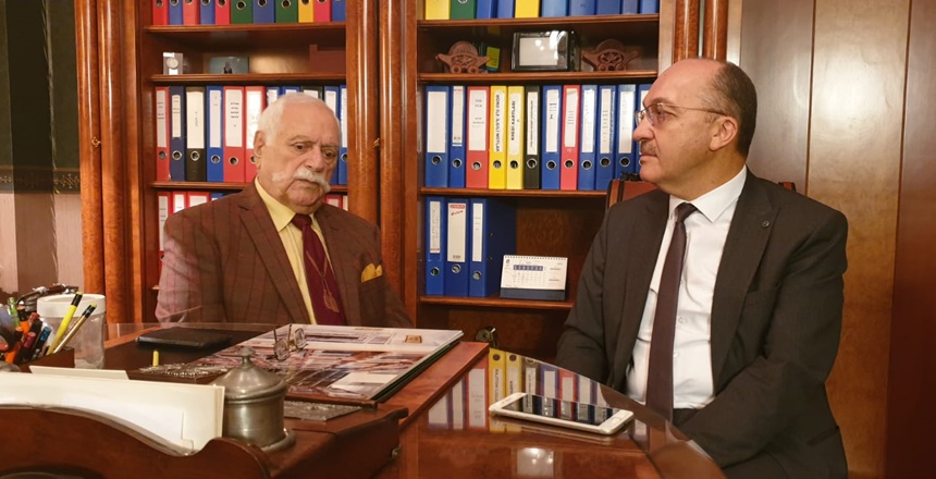 Gümüşhane Üniversitesi Rektörü Prof. Dr. Halil İbrahim Zeybek, beraberinde Gümüşhane