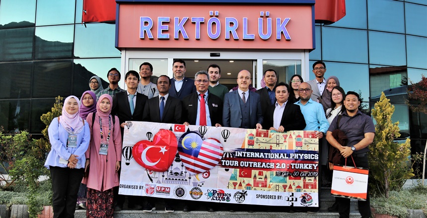 Universiti Putra Malaysia (UPM) Üniversitesi’nin Bilim Fakültesi Fizik, Kimya ve