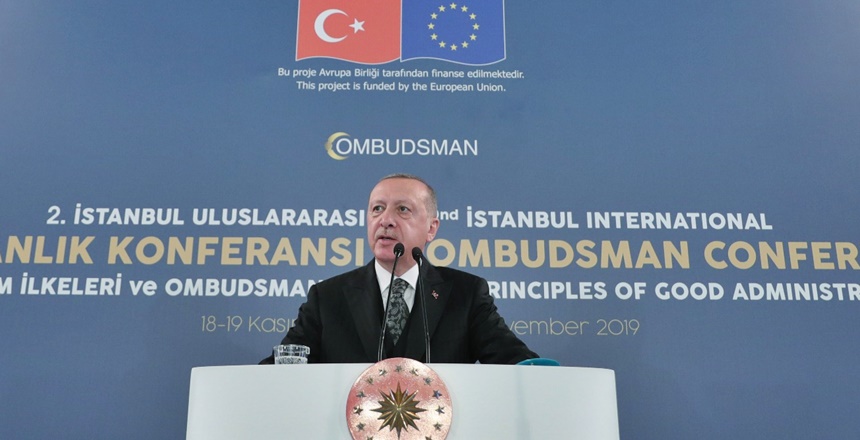 Cumhurbaşkanı Recep Tayyip Erdoğan, 18.11.2019 Pazartesi günü Dolmabahçe Sarayı’nda 2.