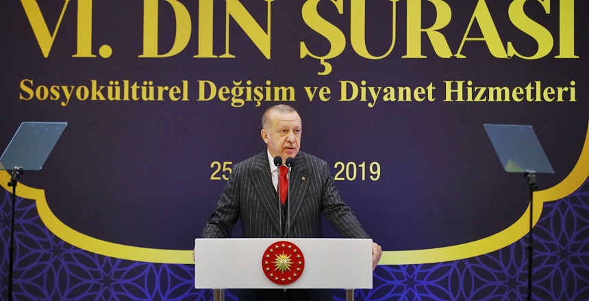 Cumhurbaşkanı Recep Tayyip Erdoğan, Diyanet İşleri Başkanlığı’nca bir otelde düzenlenen 6. Din