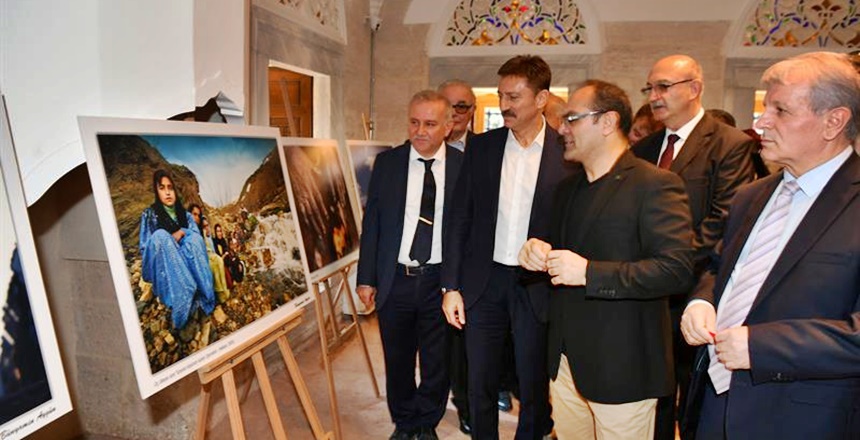 Haber için gittiği Suriye’de, 2013 yılında DEAŞ tarafından 40 gün