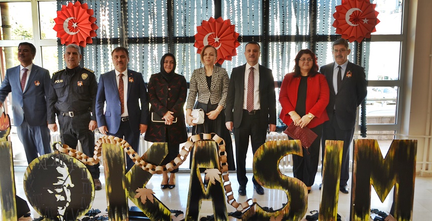 Türkiye Cumhuriyeti Devleti’nin kurucusu Gazi Mustafa Kemal Atatürk, vefatının 81.yıl