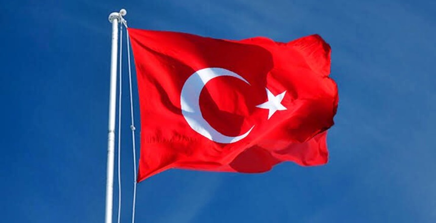 Brüksel’de düzenlenen AP Genel Kurulu’nda, Loannis Lagos adlı faşist ve