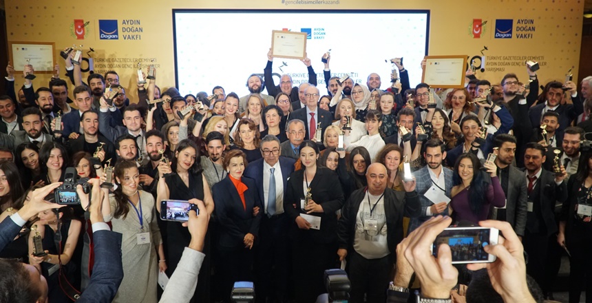 Aydın Doğan Vakfı ile Türkiye Gazeteciler Cemiyeti’nin, iletişim fakültesi öğrencilerinin