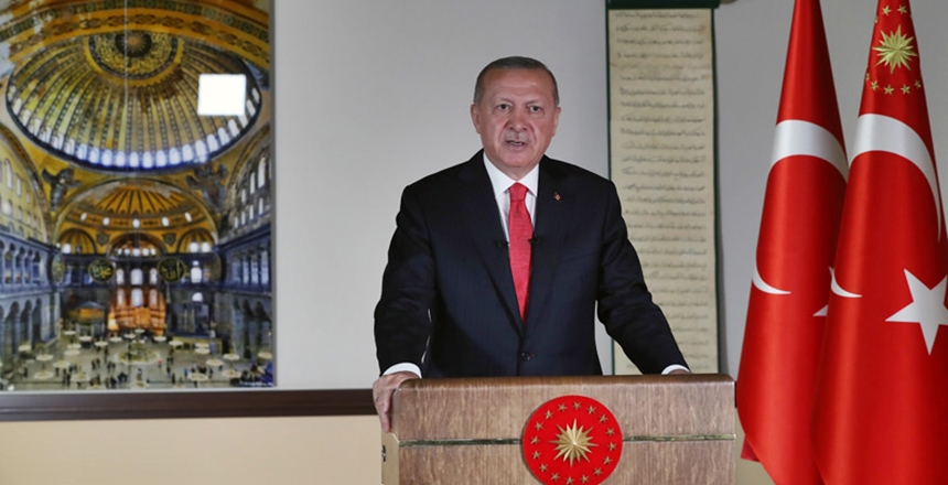 AK PARTİ GENEL MERKEZİ İNTERNET SİTESİ’NDEN ALINMIŞTIR. Cumhurbaşkanımız Erdoğan, saat