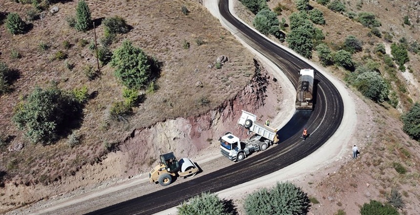 Gümüşhane’de 20’nin üzerindeki sit alanından birisi olan Krom Antik Kentine
