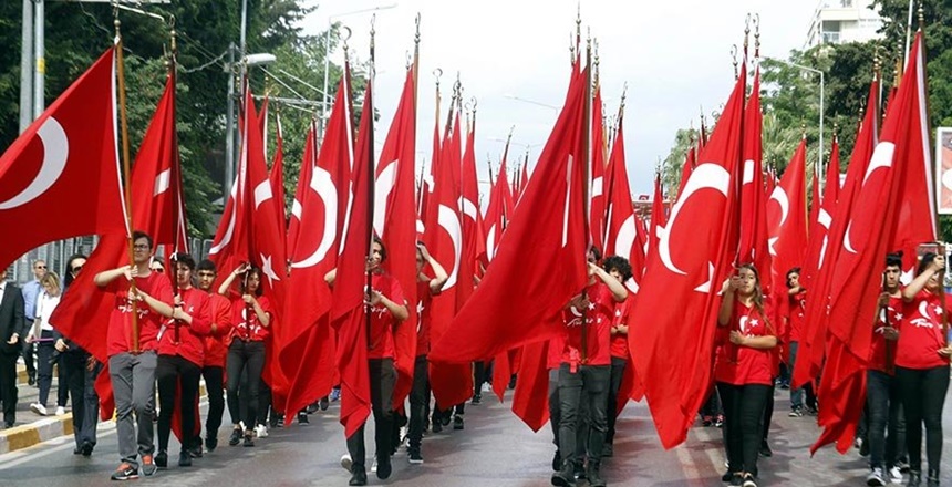 GÜMÜŞHANE VALİSİ KAMURAN TAŞBİLEK Gümüşhane Valisi Kamuran Taşbilek’in 30 Ağustos