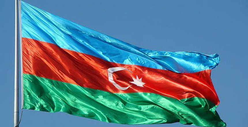 CAN AZERBAYCAN Azerbaycan, yüce dağlar başısın, Şehriyar’ın gözlerinin yaşısın. Karabağ’ın