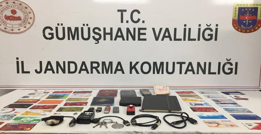 Gümüşhane İkisu yol kontrol ve arama noktasında 01 Kasım 2020